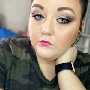 Meet your Posher, Stacey